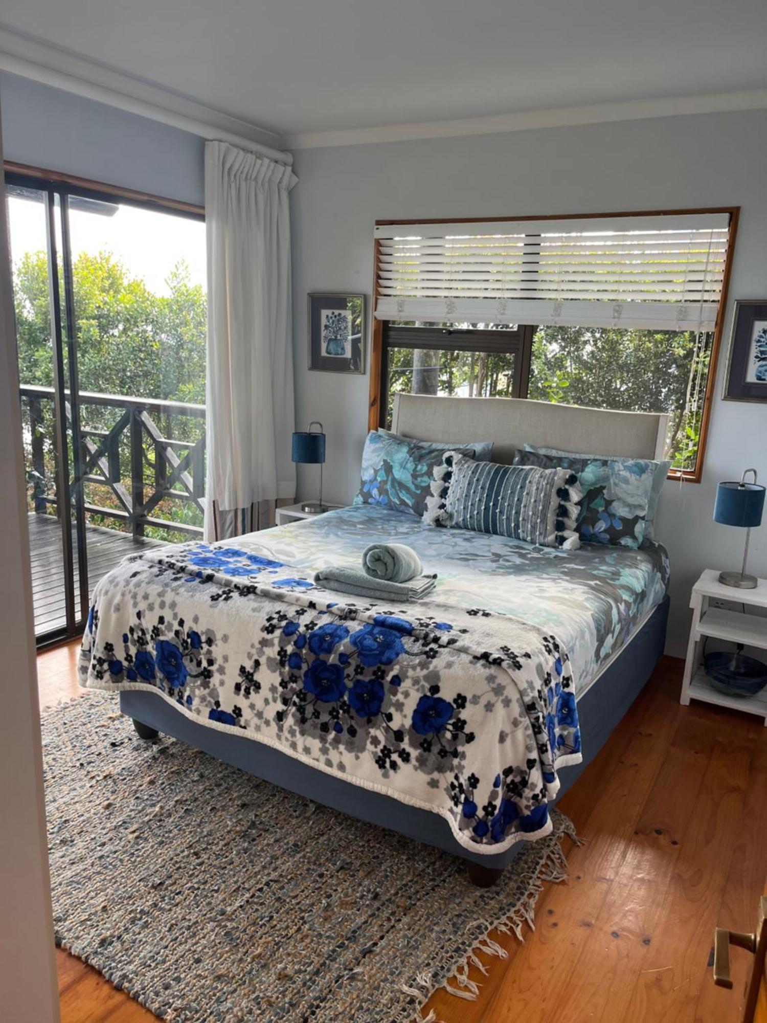 Peaceful Guest Suite With Balcony Views And Garden Setting Брентън-он-Сий Екстериор снимка